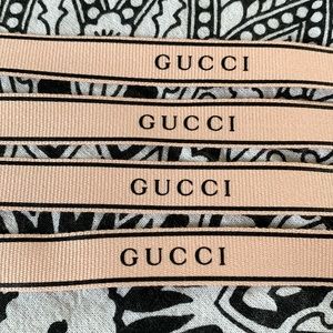 Gucci Bloom Ribbon Bundle